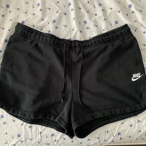 NIKE Black Sweatshorts
